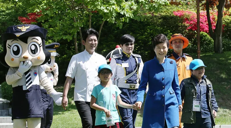 The Guild Model Reborn: How Japanese Businesses in the US Are Drawing on French Apprenticeship Traditions to Build World-Class Workforces