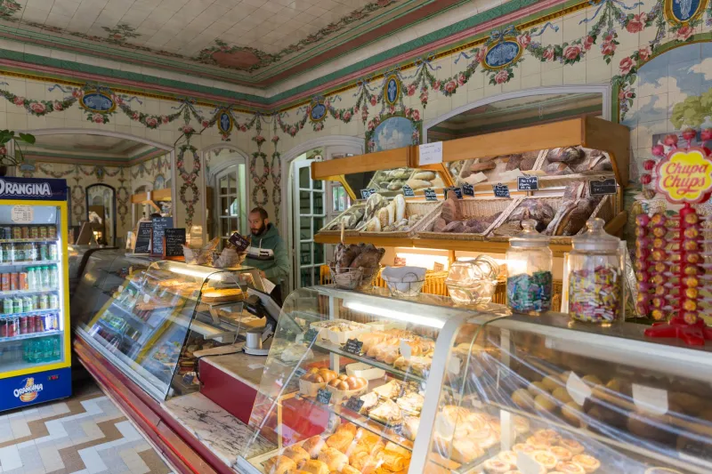 Less Is More Profitable: How Japanese Spatial Philosophy Is Transforming French Pâtisserie Design Across the US